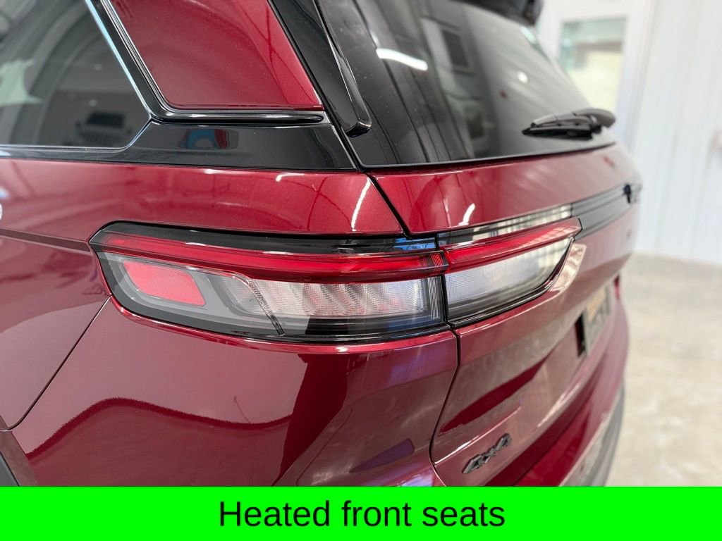 New 2025 Jeep Grand Cherokee Limited image 13