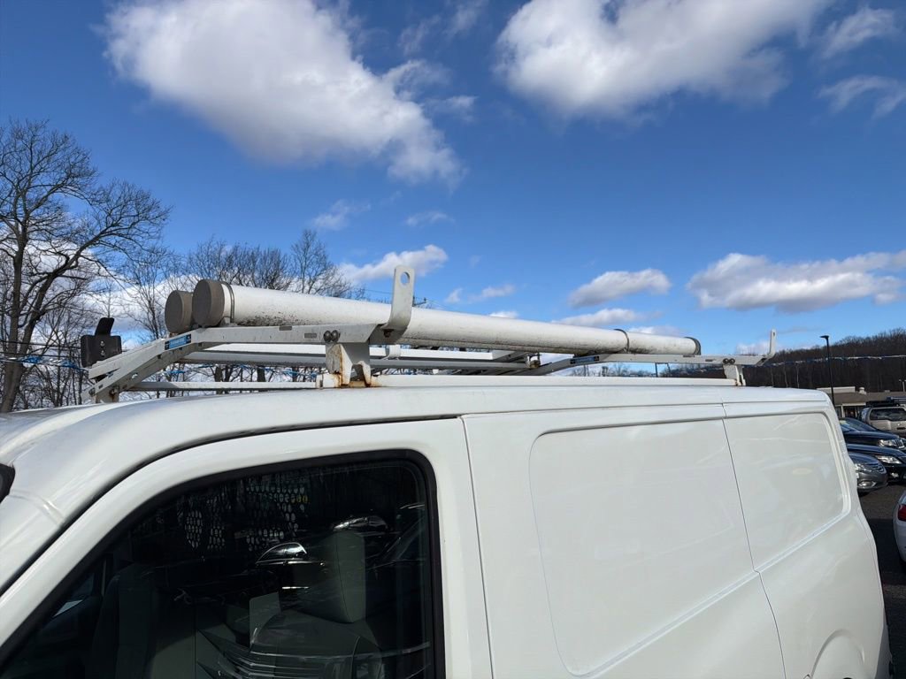 Used 2019 Nissan NV 3500 S image 25