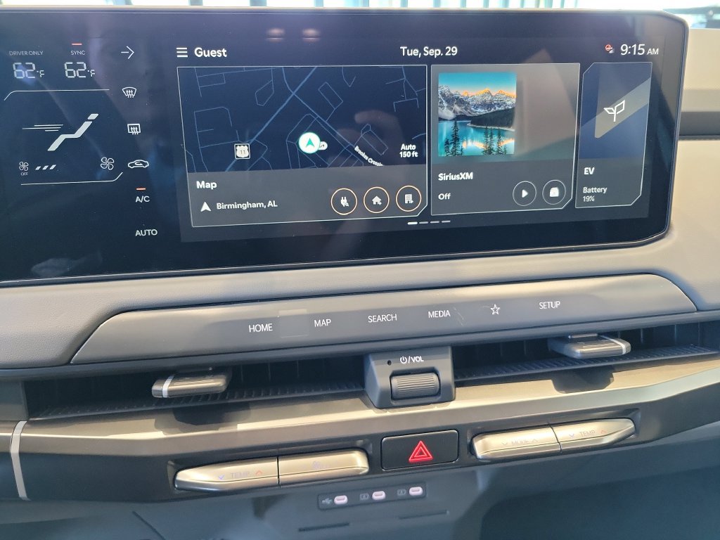 New 2027 Kia EV3 Wind FWD image 17