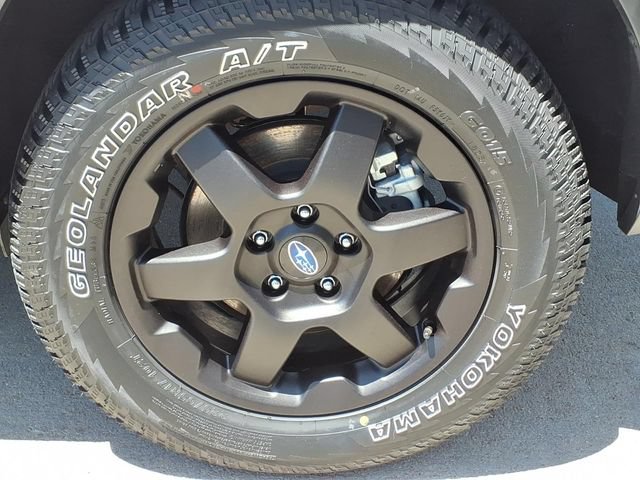 Certified 2025 Subaru Outback Wilderness AWD/4WD image 11