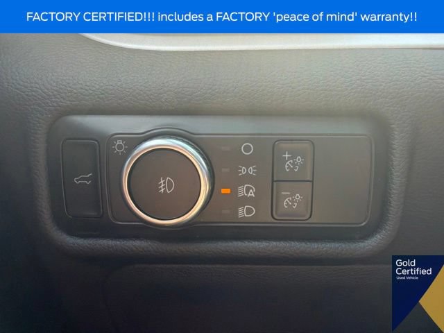 Used 2023 Ford Explorer XLT w/ Equipment Group 202A AWD/4WD image 34