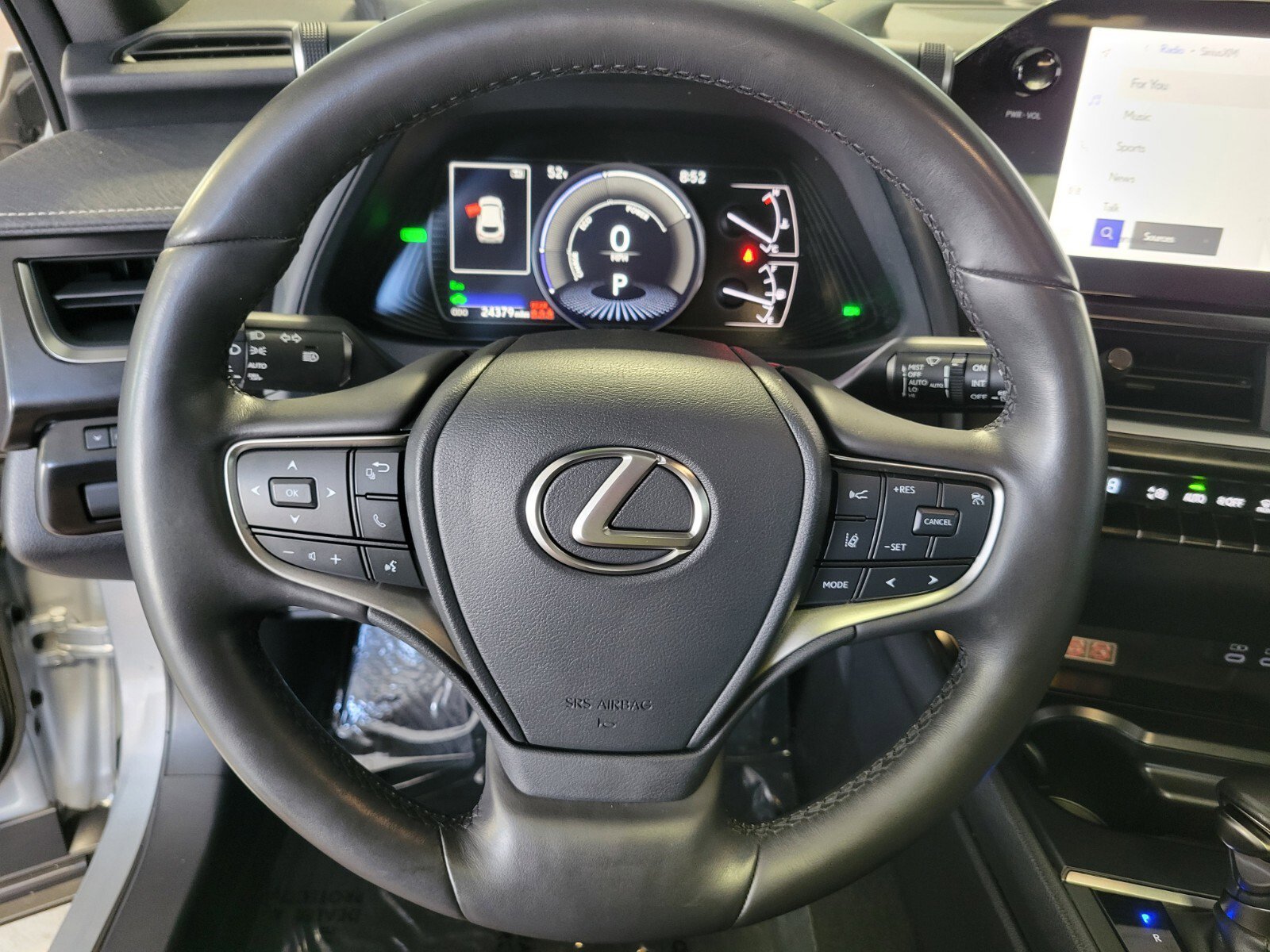 Certified 2023 Lexus UX 250h FWD w/ Premium Package image 21
