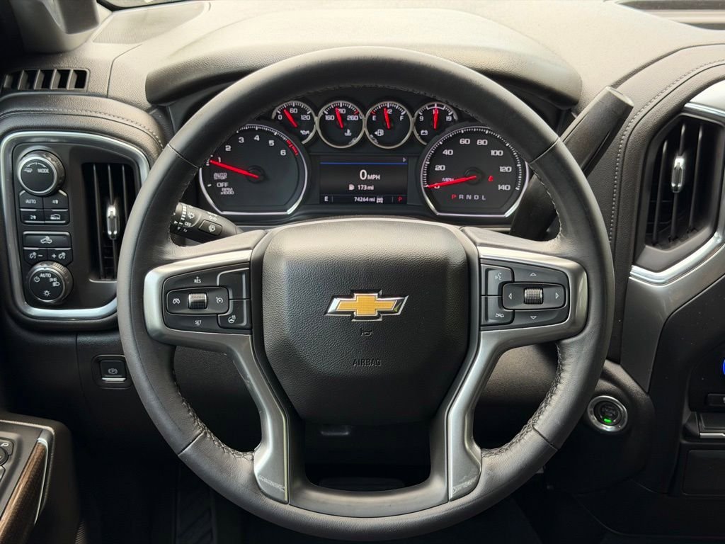 Used 2022 Chevrolet Silverado 1500 LT AWD/4WD image 35
