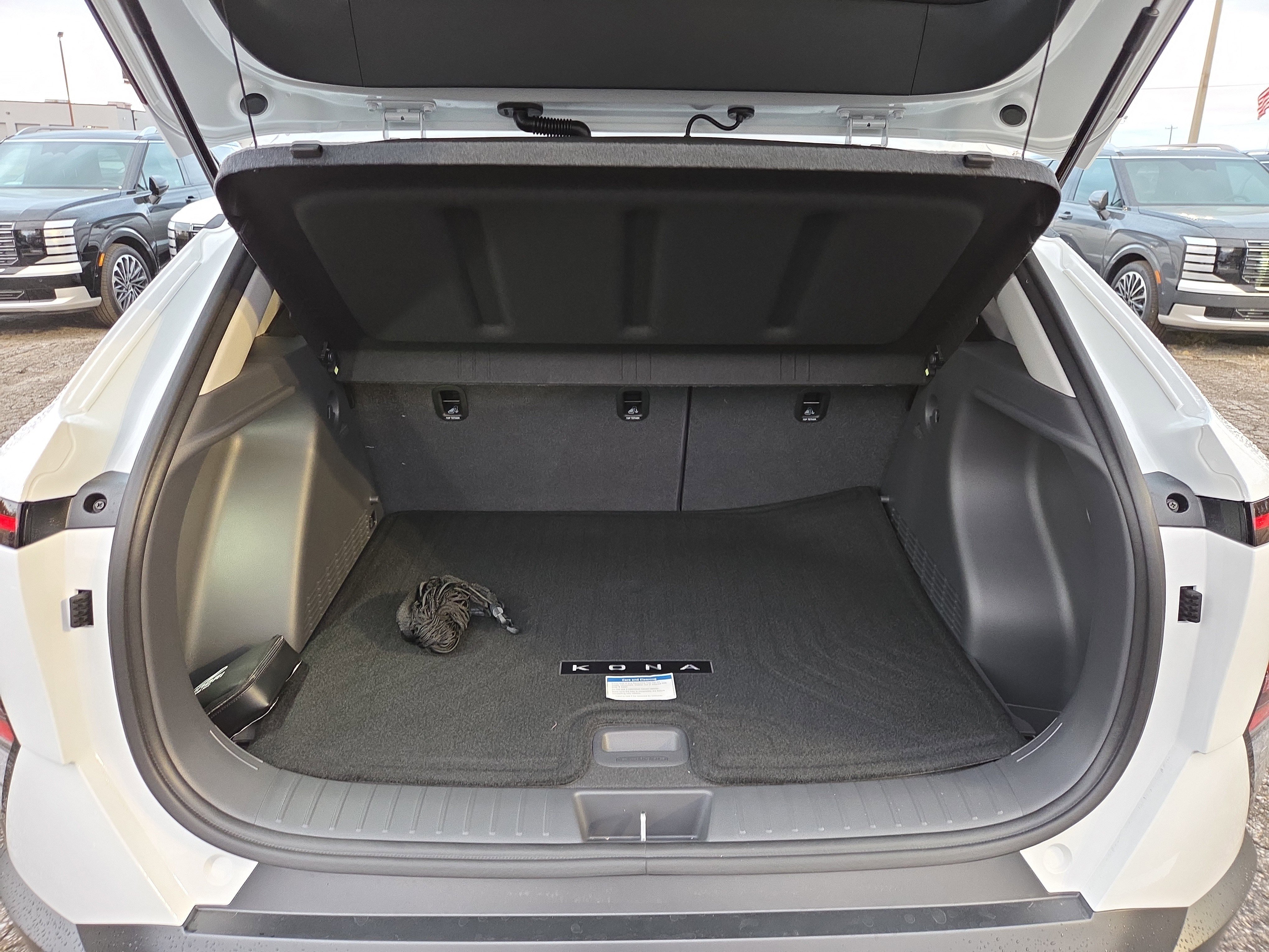 New 2026 Hyundai Kona SEL Premium image 8