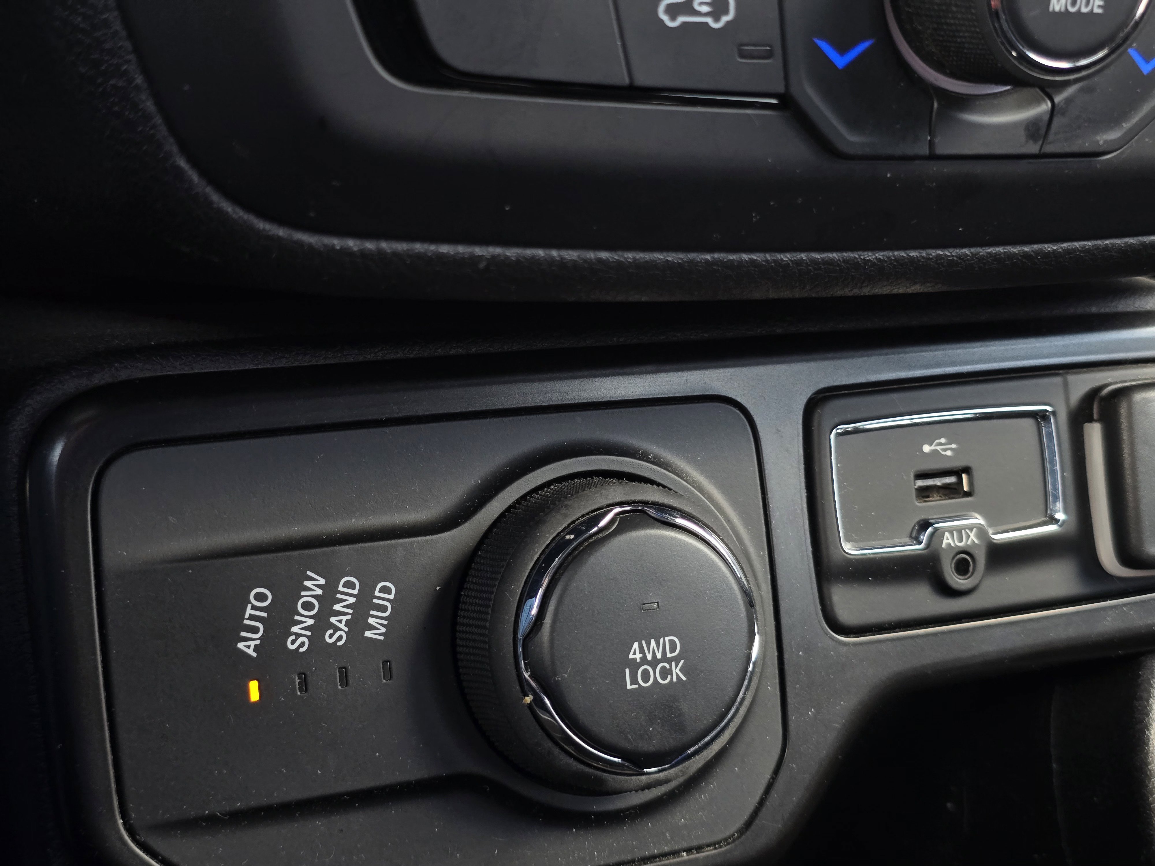 Used 2022 Jeep Renegade Altitude w/ Convenience Group AWD/4WD image 30