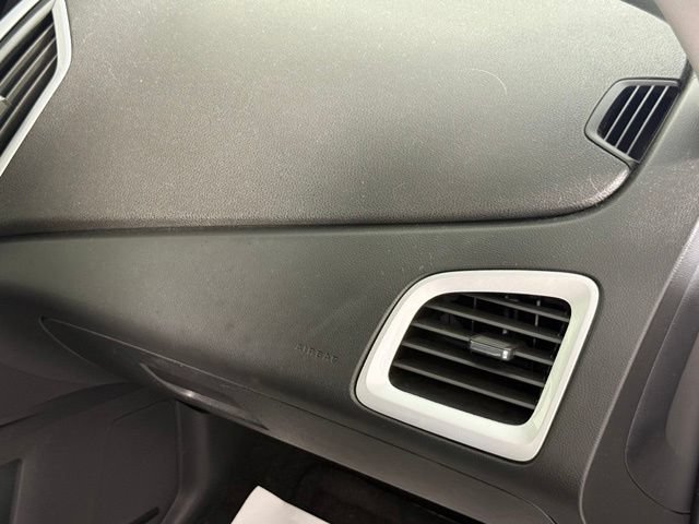 Used 2016 GMC Terrain SLT w/ Open Road Package FWD image 32