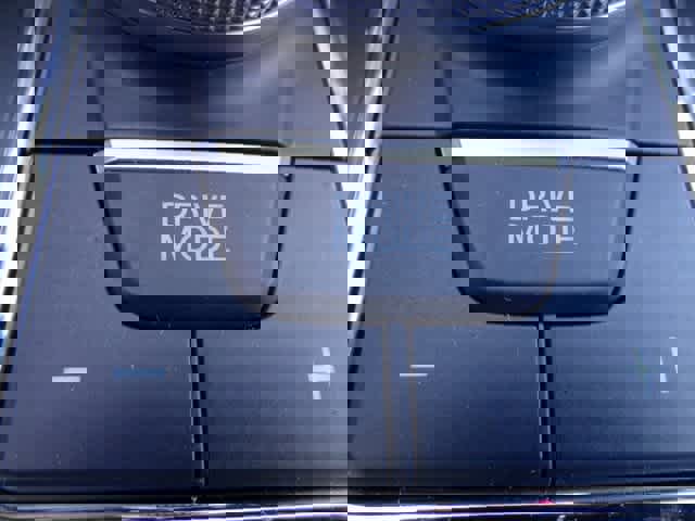 Certified 2023 Ford Expedition XLT image 40