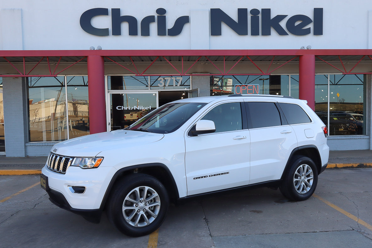 Used 2021 Jeep Grand Cherokee Laredo X AWD/4WD image 1