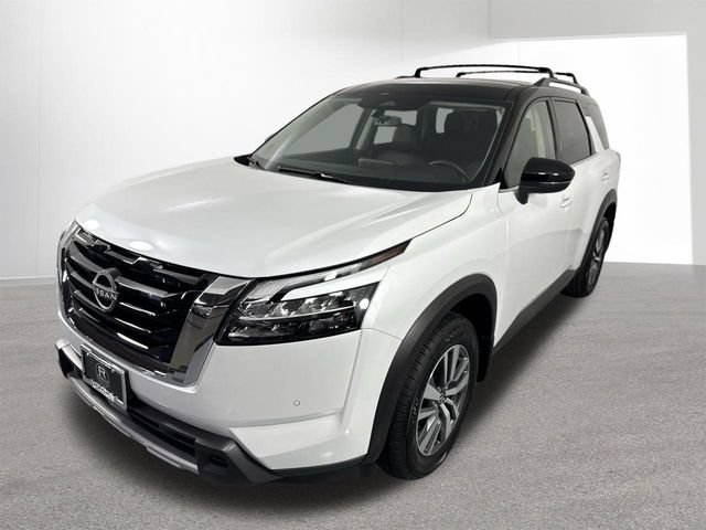 Used 2025 Nissan Pathfinder SL AWD/4WD image 25