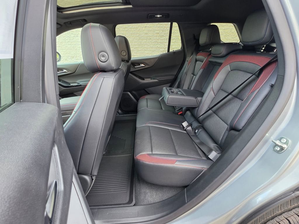 New 2026 Chevrolet Equinox RS w/ Convenience Package III image 19