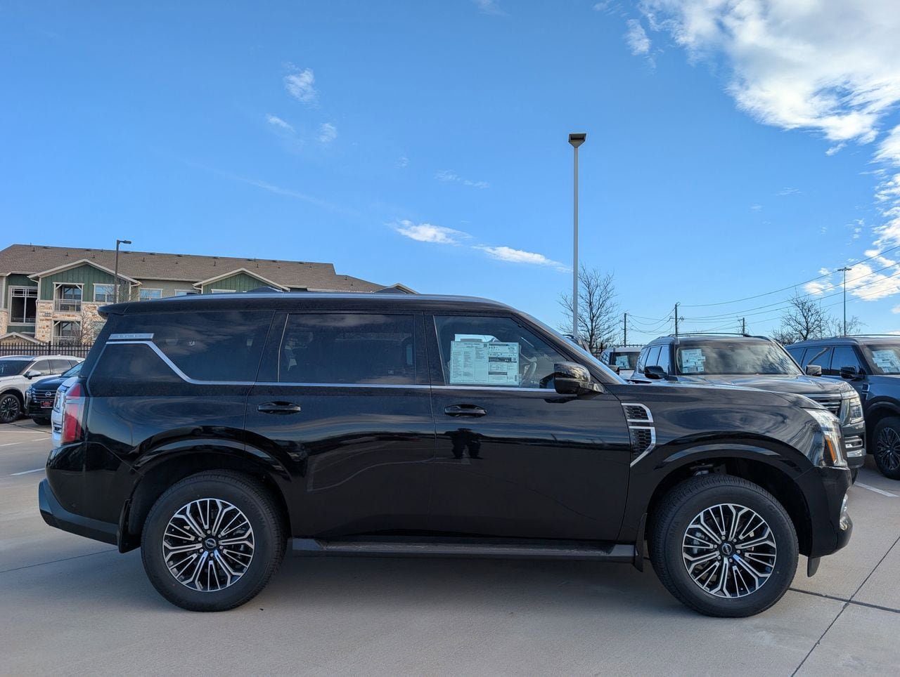 New 2026 Nissan Armada SL w/ Captain's Chari Seat Package AWD/4WD image 3