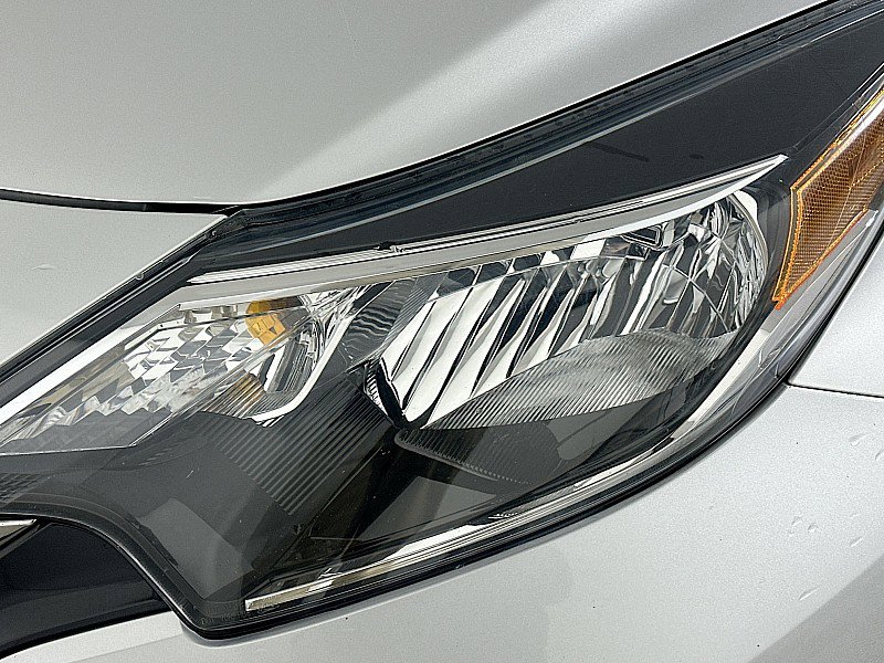 Used 2017 Nissan Versa Note S Plus image 30