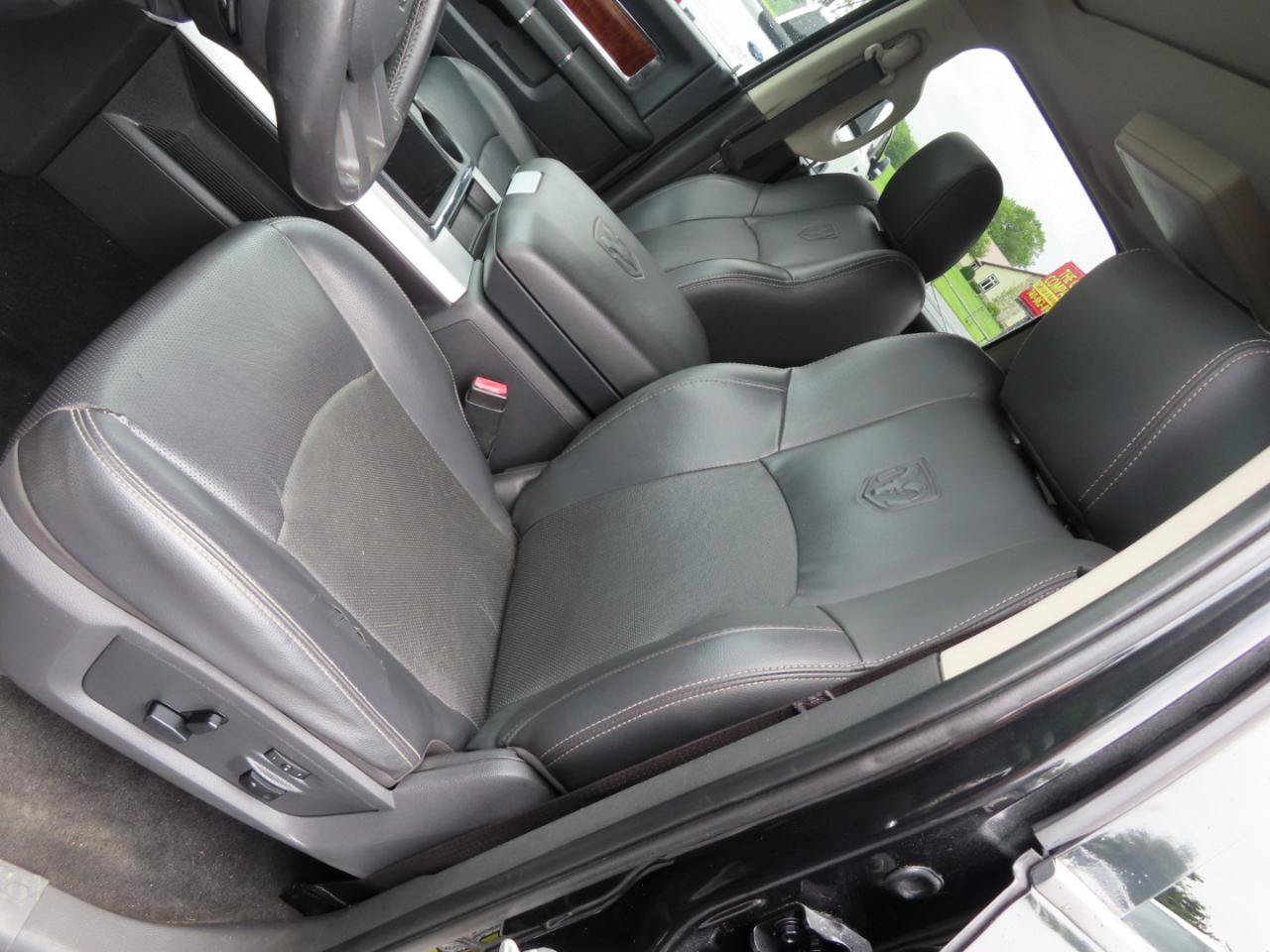 Used 2010 Dodge Ram 2500 Truck Laramie w/ Protection Group AWD/4WD image 31