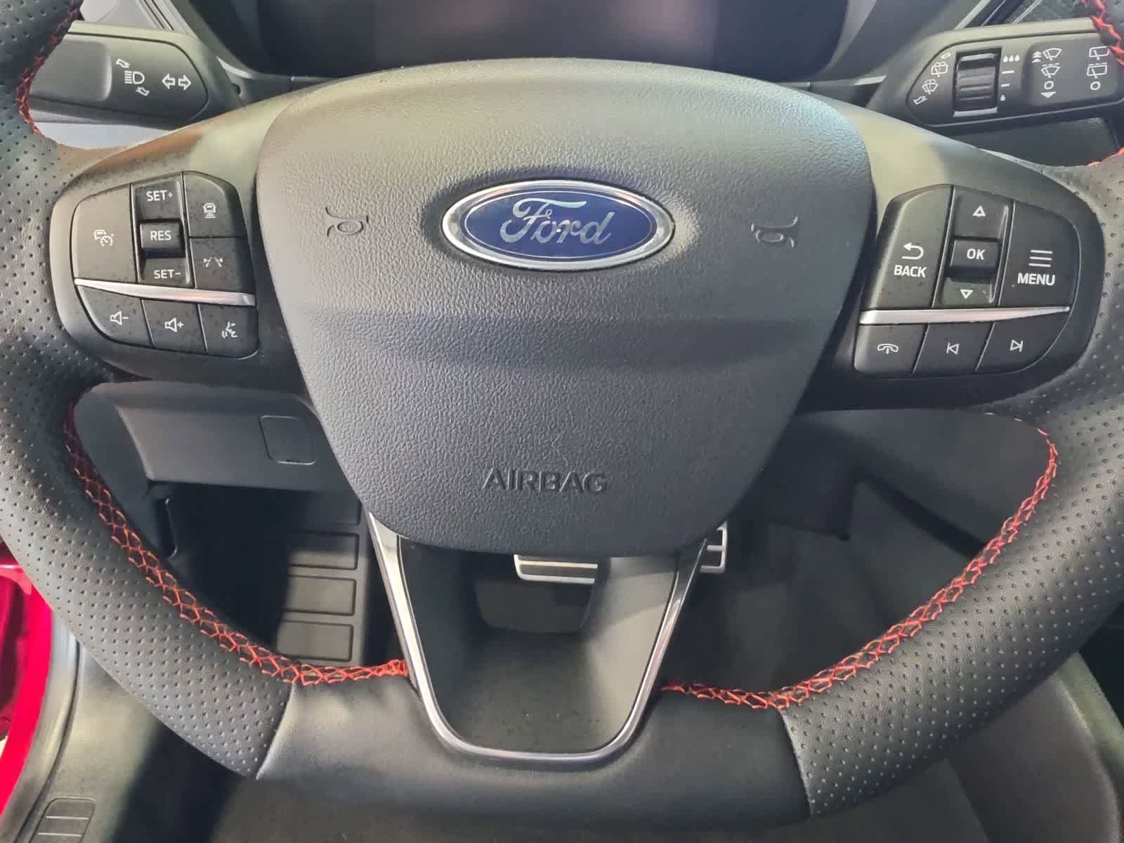 Used 2024 Ford Escape ST-Line w/ Tech Pack #1 AWD/4WD image 19