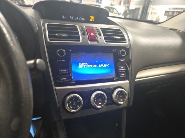 Used 2017 Subaru Crosstrek 2.0i Premium w/ Moonroof Package image 16