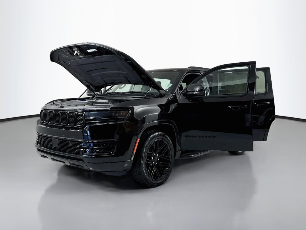 Used 2024 Jeep Wagoneer Series II AWD/4WD image 24