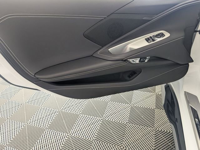 Used 2025 Chevrolet Corvette E-Ray w/ Battery Protection Package image 9