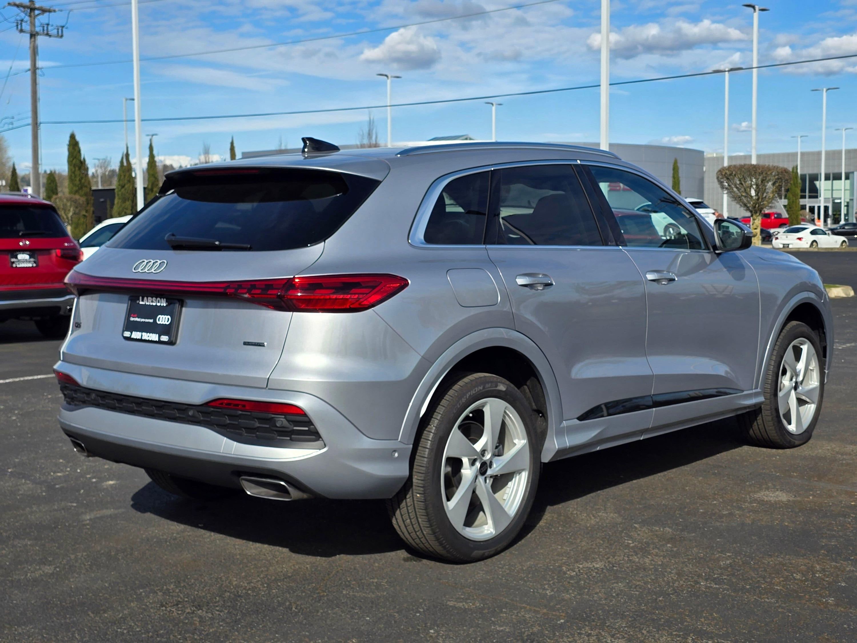 Certified 2025 Audi Q5 Premium Plus w/ Premium Plus image 6