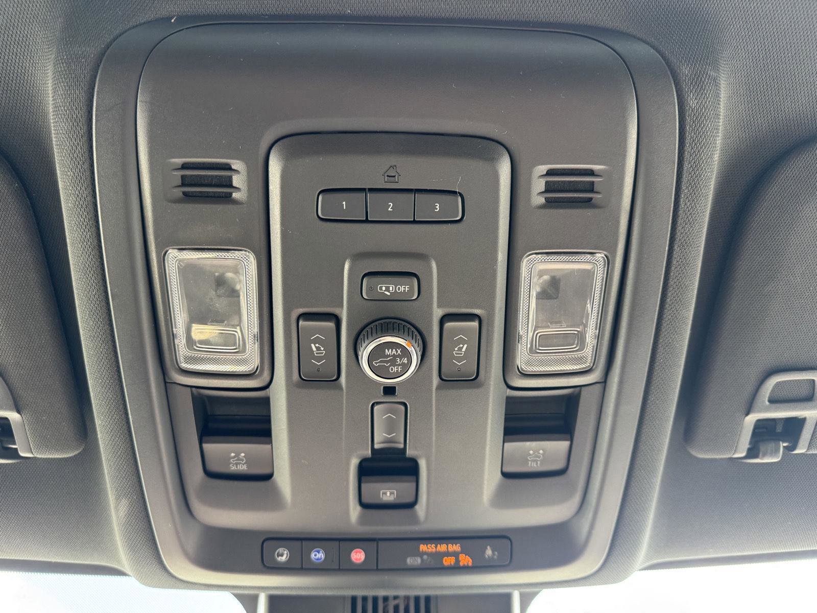 Used 2023 Chevrolet Tahoe High Country w/ Premium Package 2 image 13