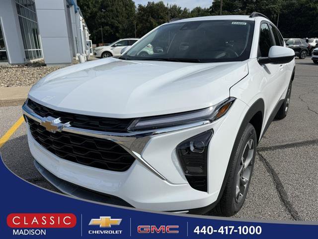 New 2025 Chevrolet Trax LT w/ Driver Confidence Package