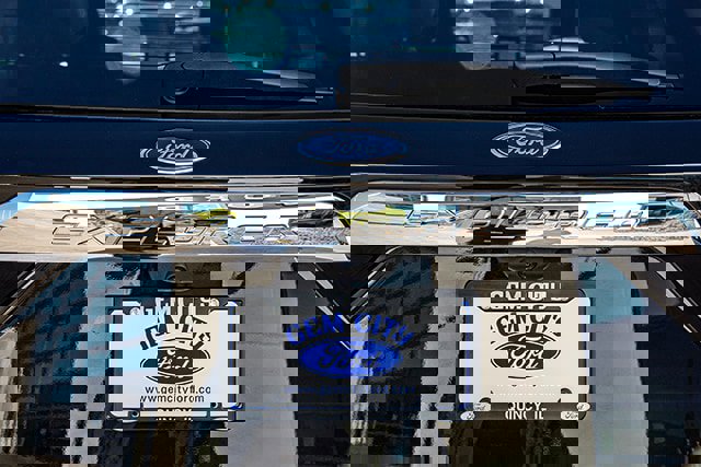 Used 2023 Ford Explorer King Ranch w/ Technology Package image 20