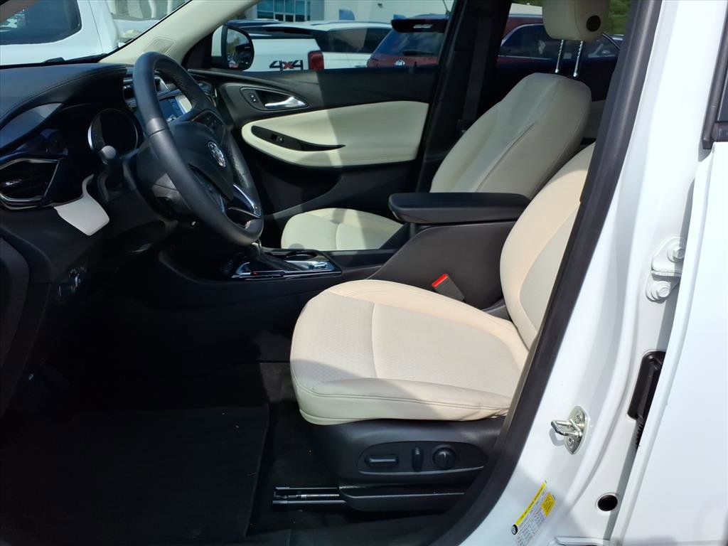 Used 2023 Buick Encore GX Select image 13