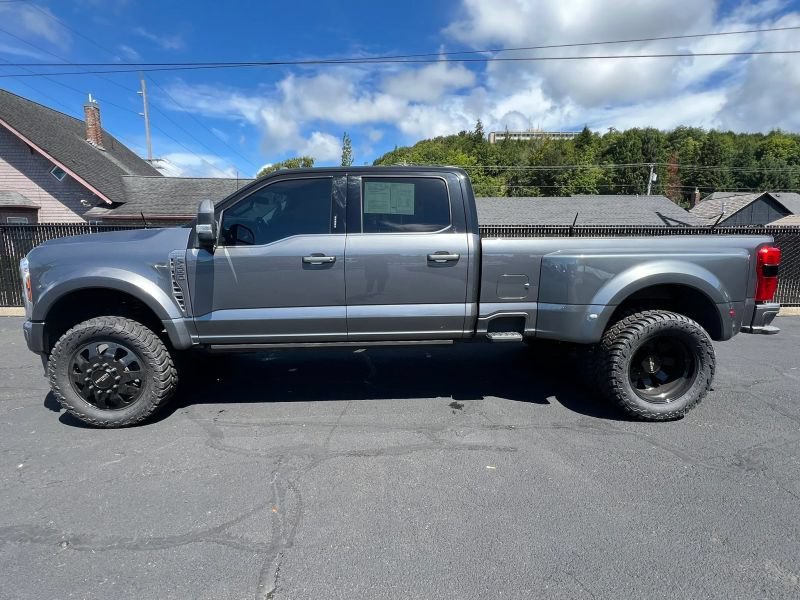 Used 2024 Ford F450 Lariat w/ Lariat Ultimate Package AWD/4WD image 18