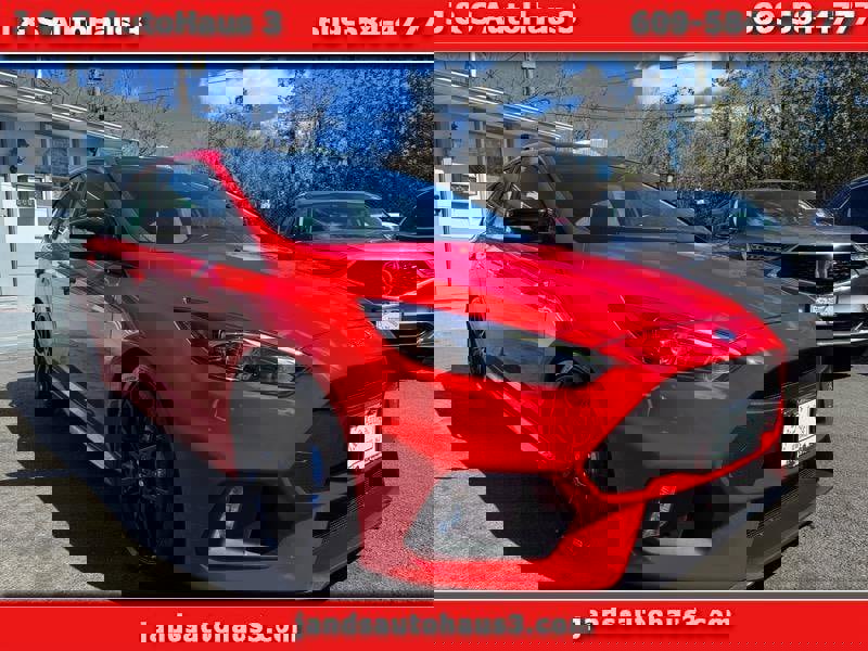 Used 2018 Ford Focus RS image 1