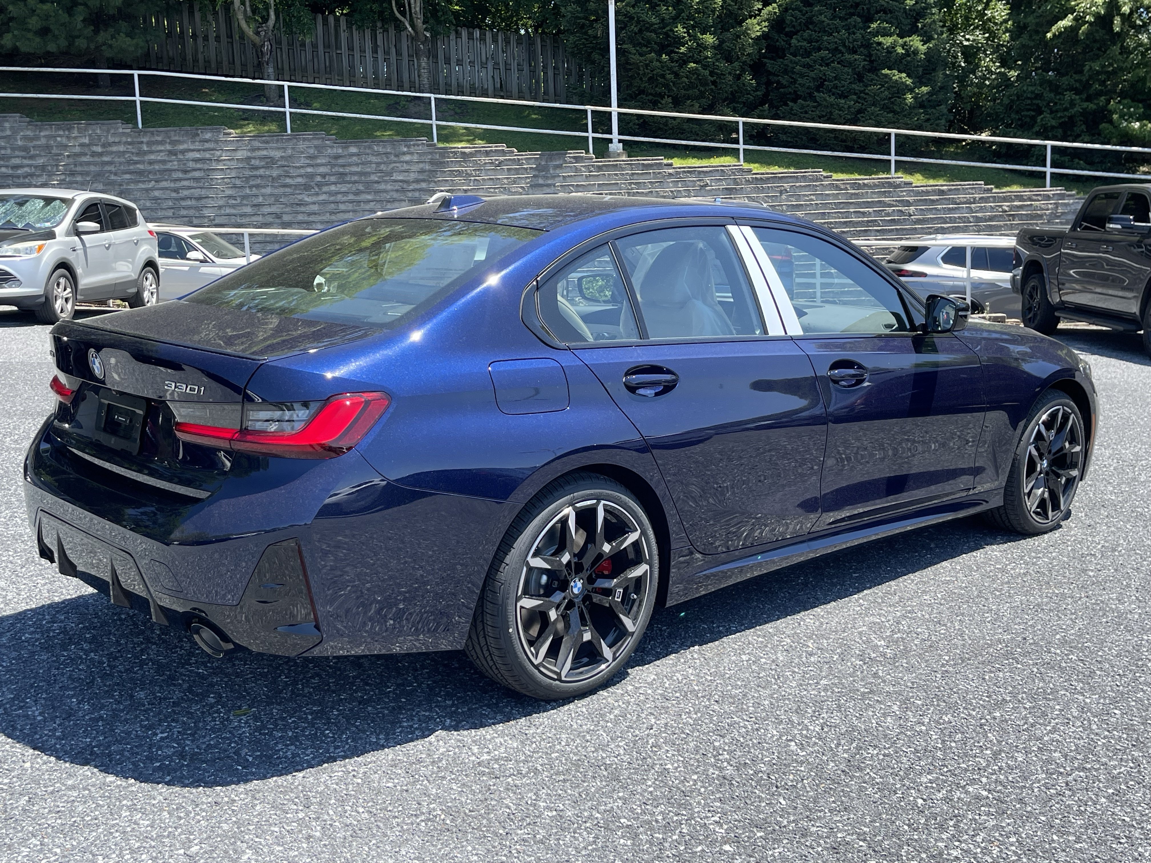 Used 2026 BMW 330i xDrive Sedan w/ M Sport Package AWD/4WD image 6
