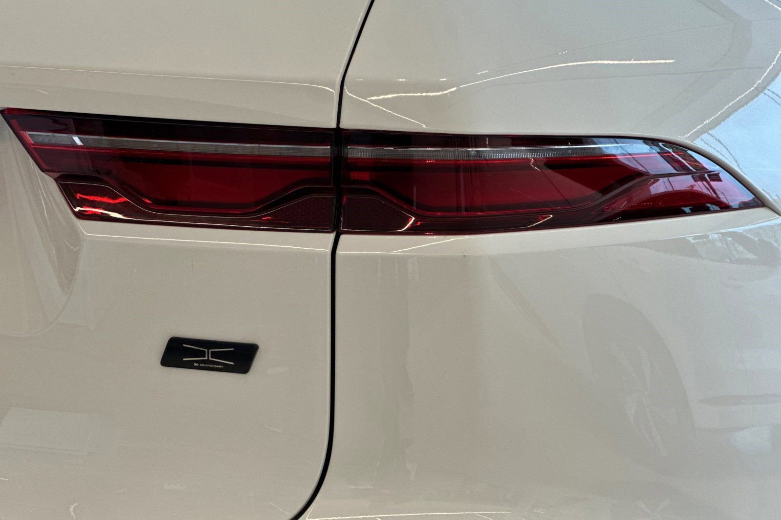 New 2026 Jaguar F-PACE R-Dynamic S image 13