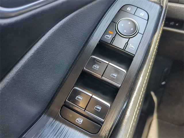 Used 2023 Nissan Rogue Platinum w/ Platinum Premium Package image 24