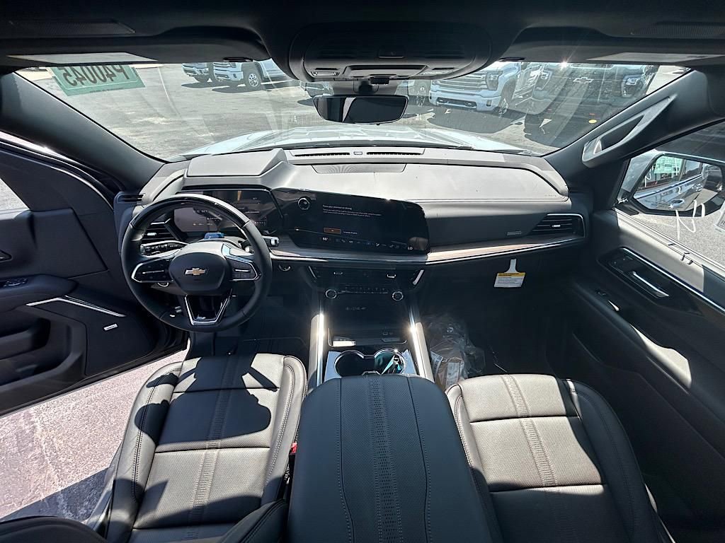 New 2025 Chevrolet Suburban High Country image 22