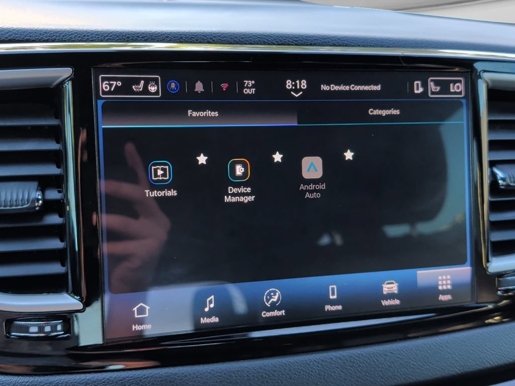 Used 2025 Chrysler Pacifica Select FWD image 19