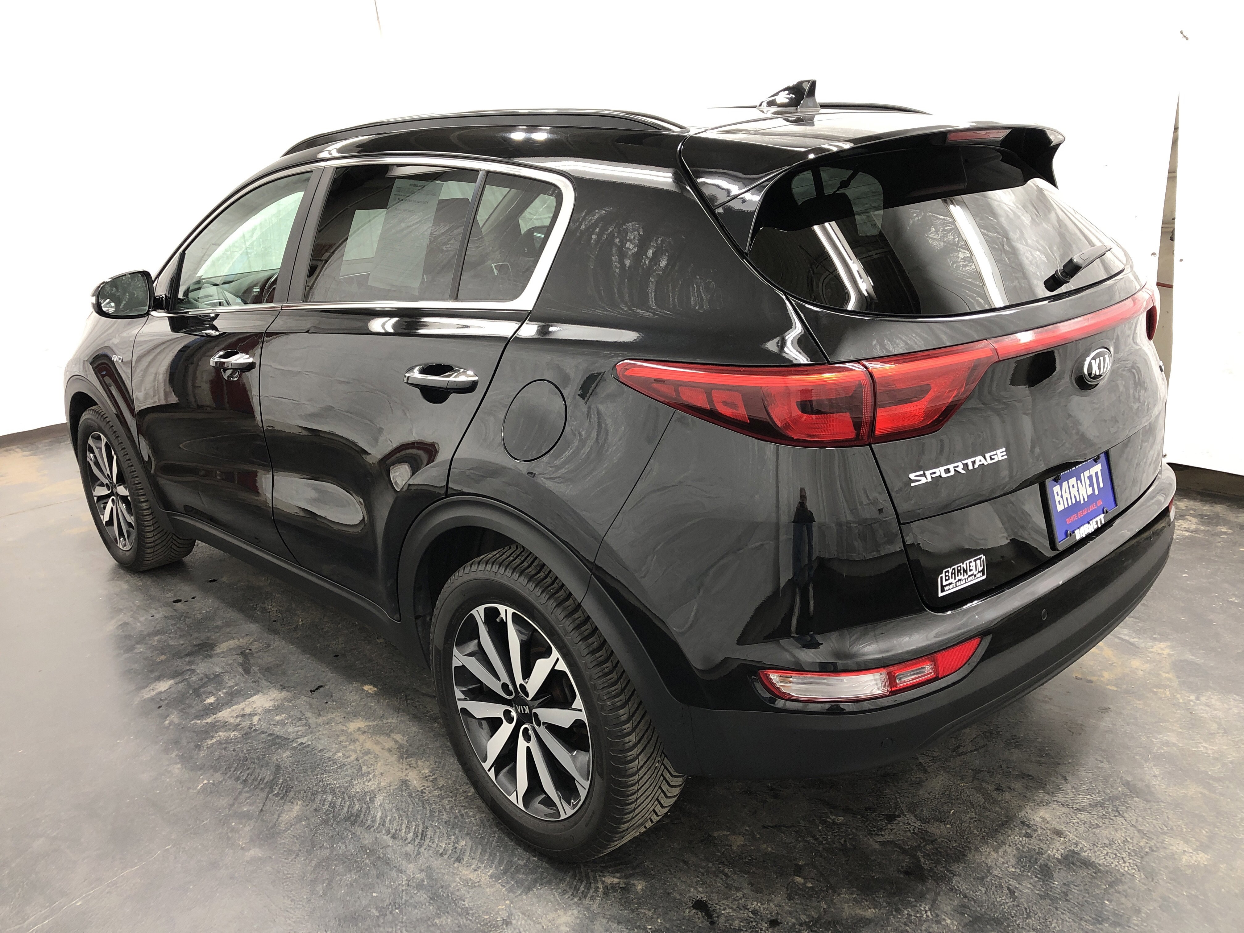 Used 2018 Kia Sportage EX w/ EX Technology Package image 4