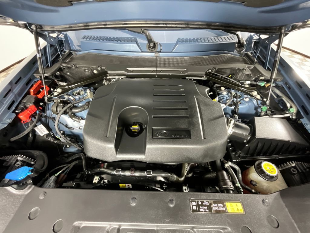 Used 2020 Land Rover Defender 110 HSE AWD/4WD image 28