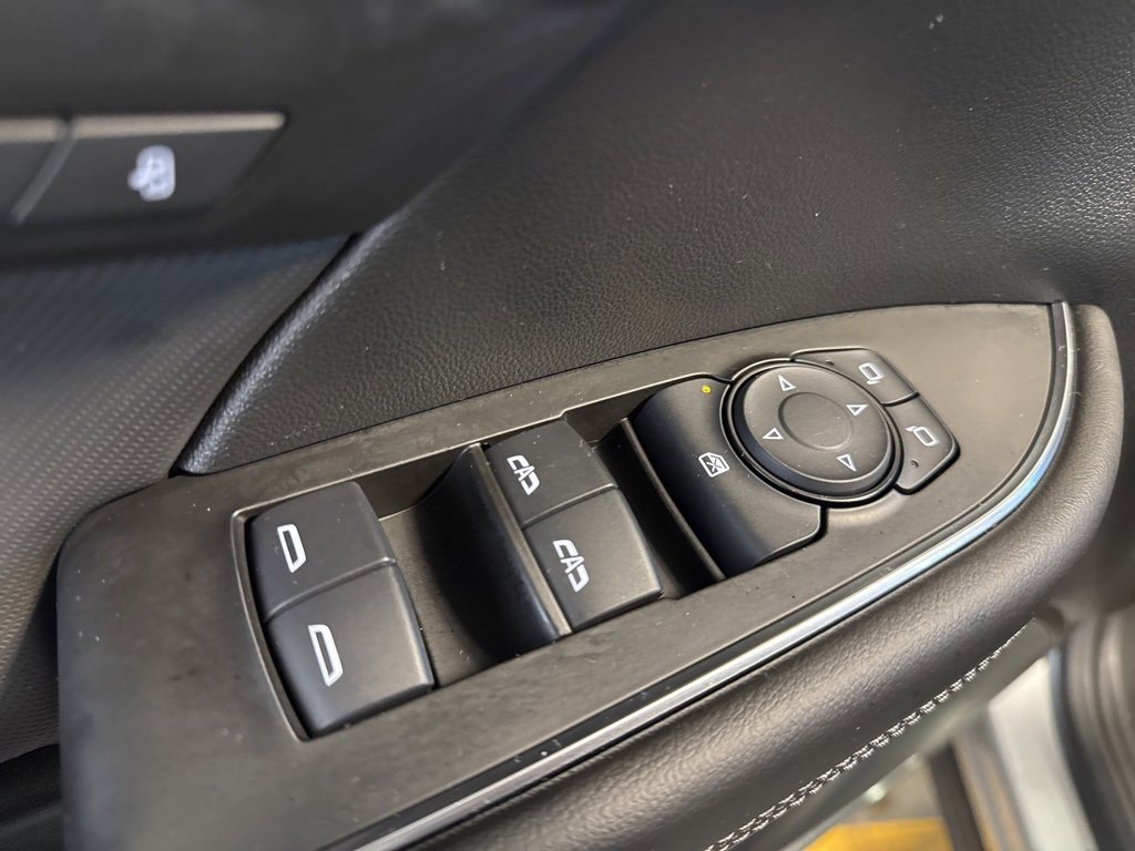 Used 2025 Buick Envision Preferred image 21