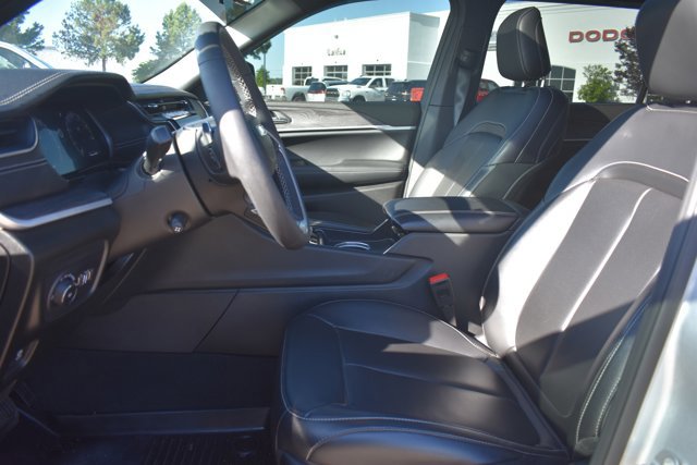 Used 2025 Jeep Grand Cherokee L Limited w/ Luxury Tech Group II AWD/4WD image 16