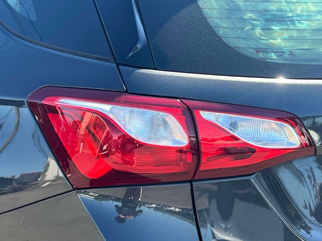 Used 2020 Chevrolet Equinox LS FWD image 10