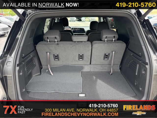 New 2025 Chevrolet Traverse LT w/ Driver Confidence Package image 39