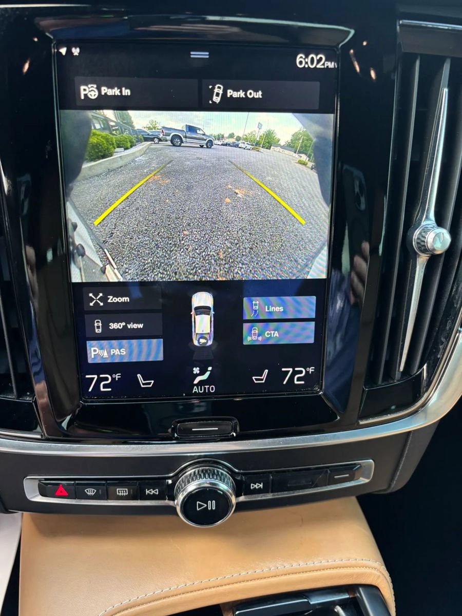 Used 2017 Volvo S90 T6 Inscription w/ Vision Package AWD/4WD image 12
