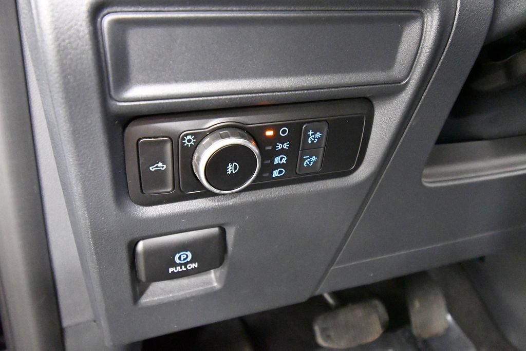 Used 2022 Ford F150 XLT w/ Equipment Group 301A Mid AWD/4WD image 19