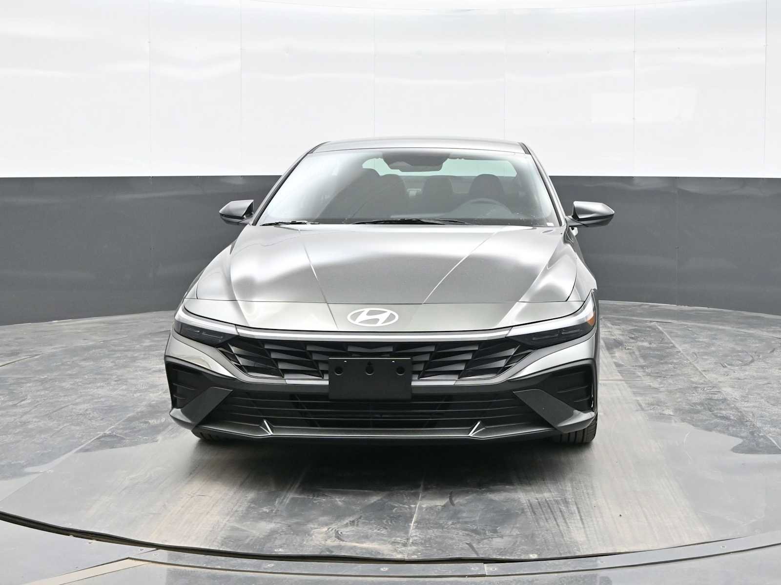 New 2026 Hyundai Elantra Sport w/ Cargo Package image 3