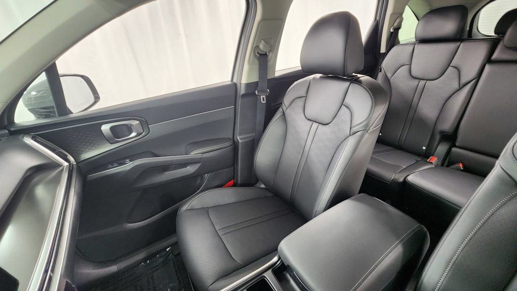 New 2026 Kia Sorento S AWD/4WD image 13