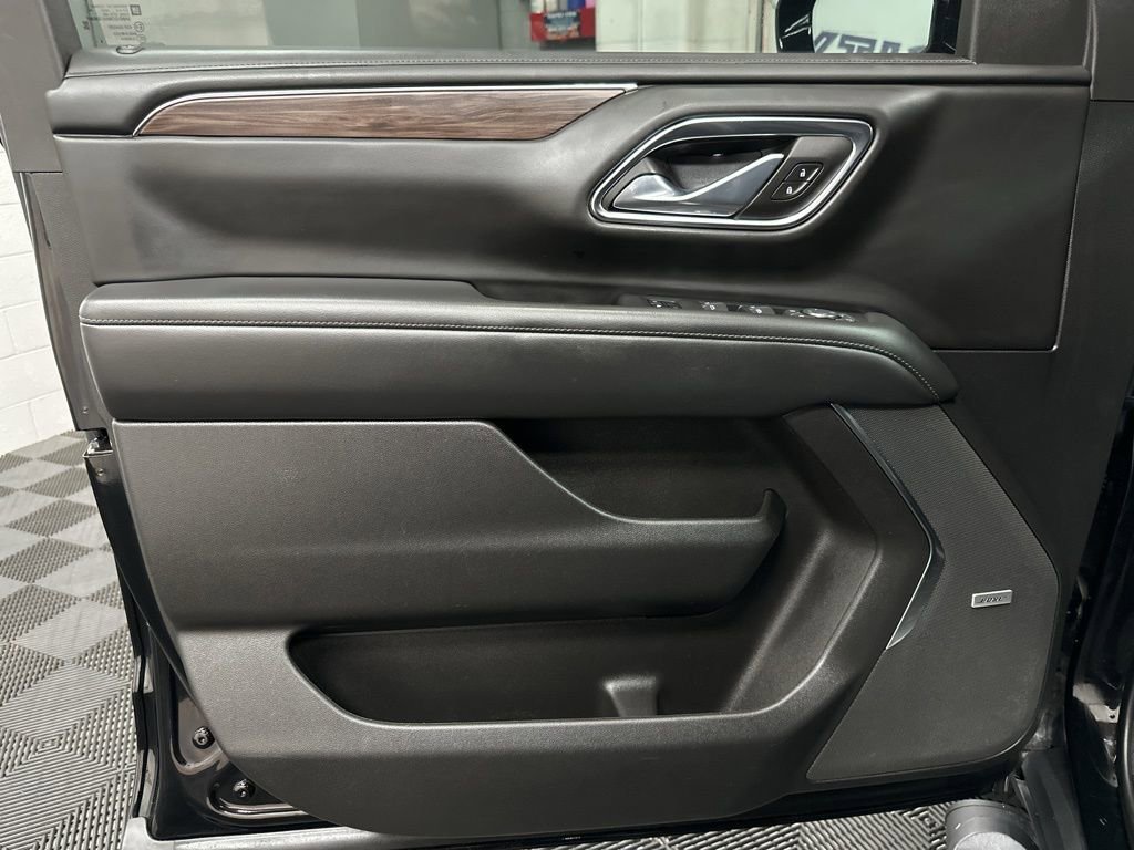 Used 2023 Chevrolet Tahoe Z71 AWD/4WD image 18