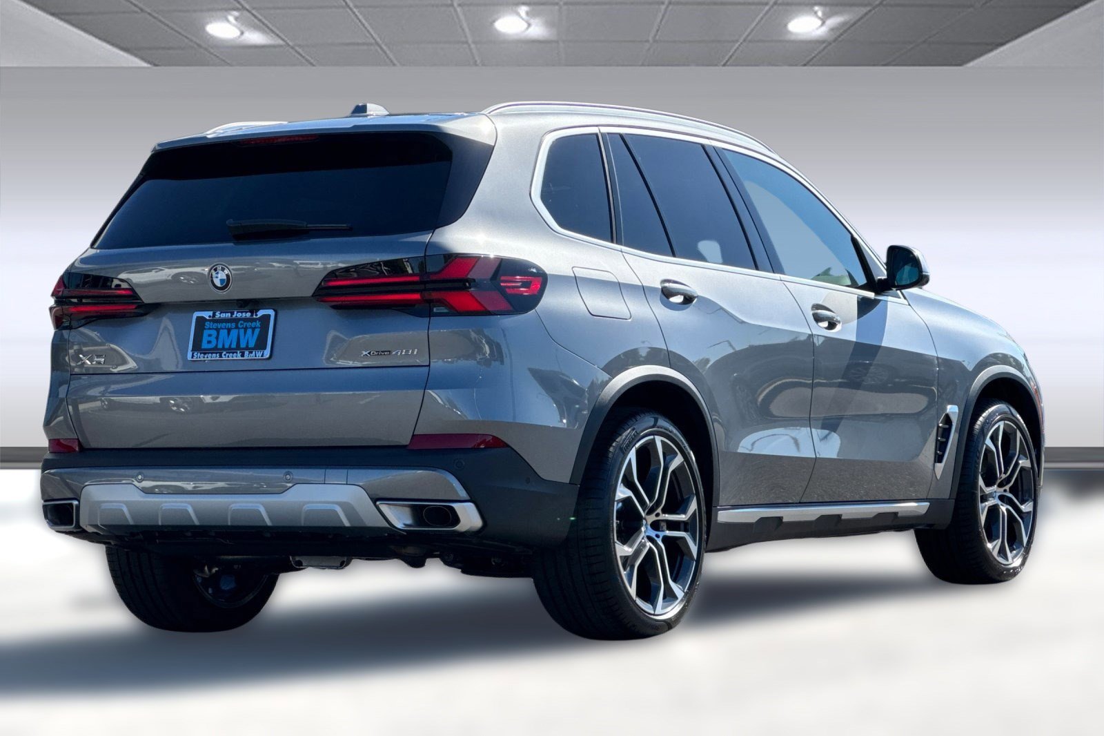 New 2026 BMW X5 xDrive40i image 8