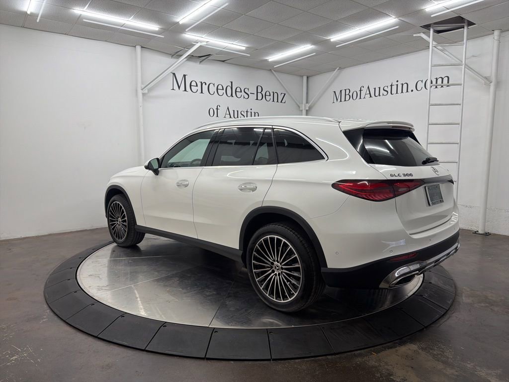 New 2026 Mercedes-Benz GLC 300 4MATIC image 5