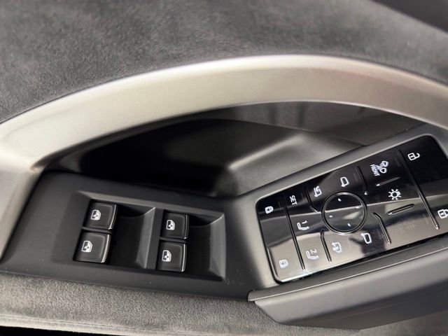 New 2026 Audi SQ5 Prestige AWD/4WD image 18