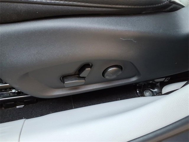 Used 2022 Jeep Compass Limited image 14