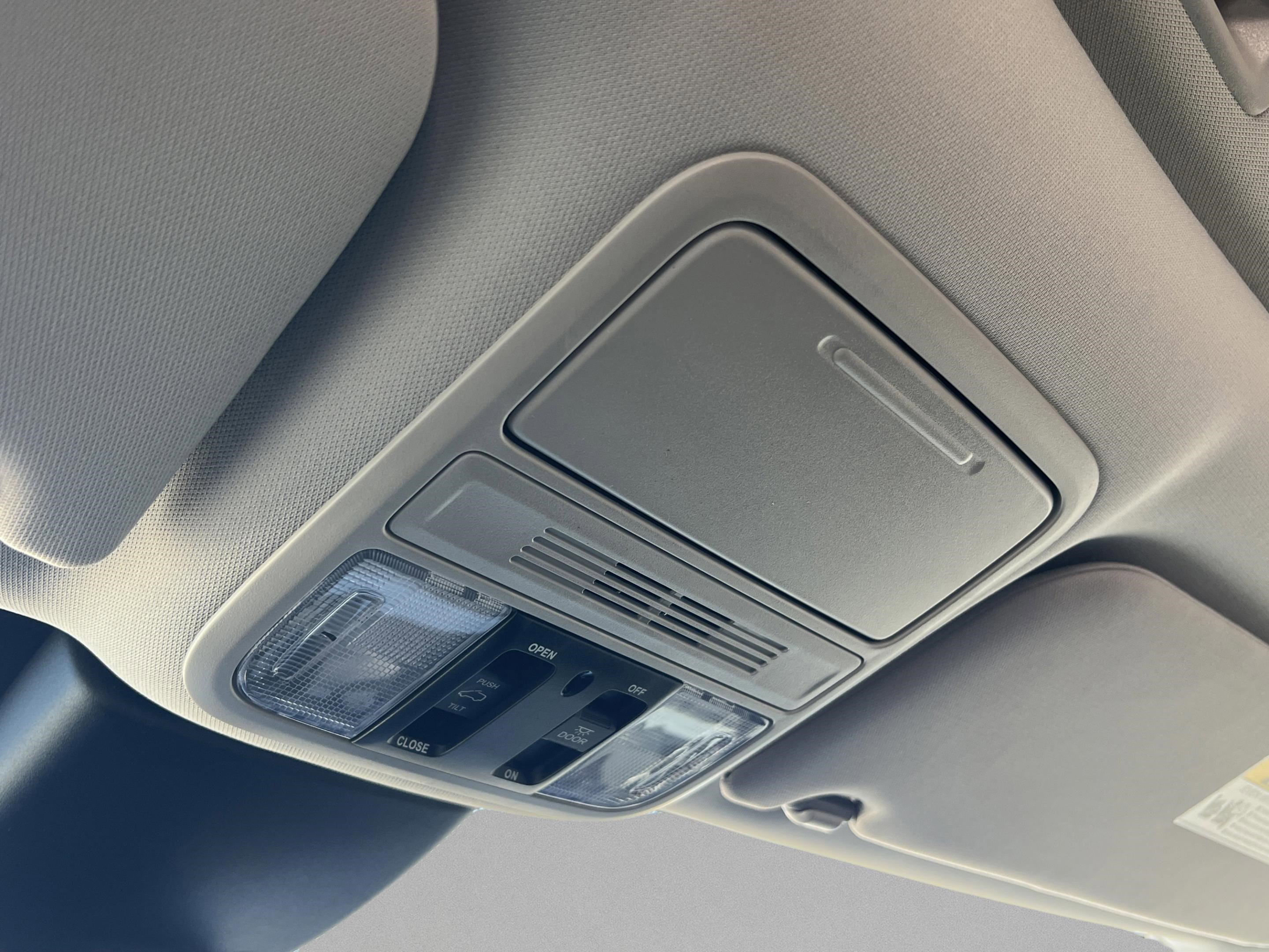 New 2026 Honda Odyssey EX-L image 24