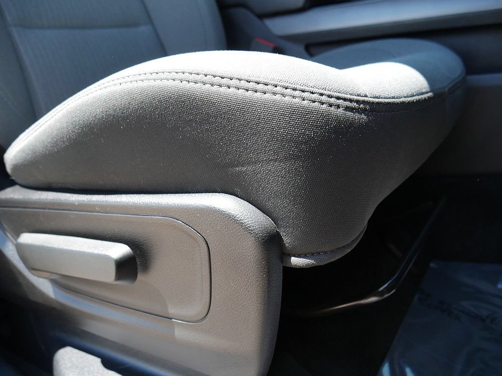 Used 2020 RAM 1500 Big Horn AWD/4WD image 55
